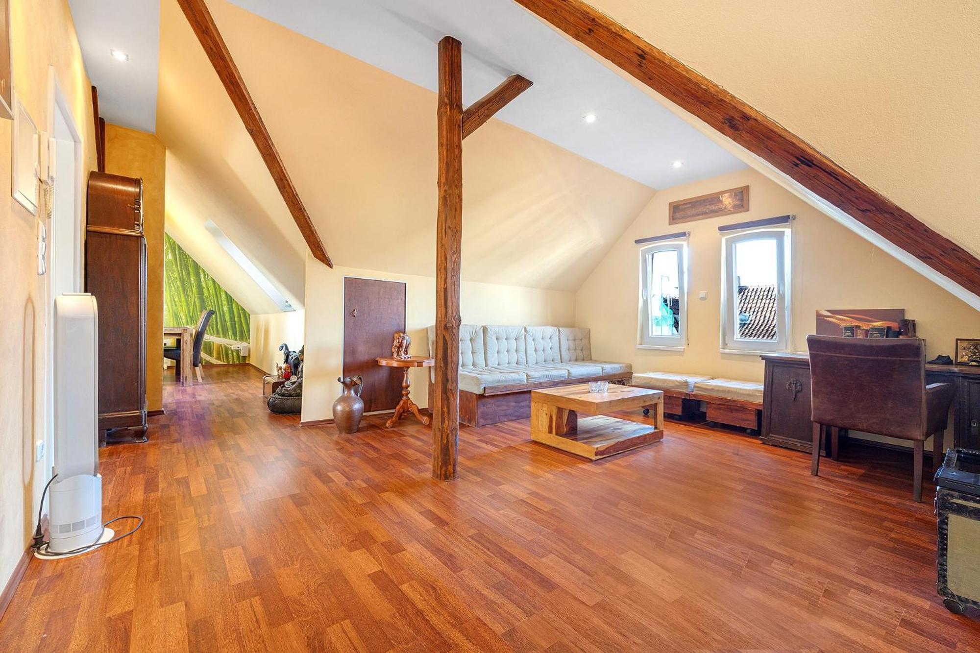Апартаменты Dachgeschosswohnung Wohllebe *