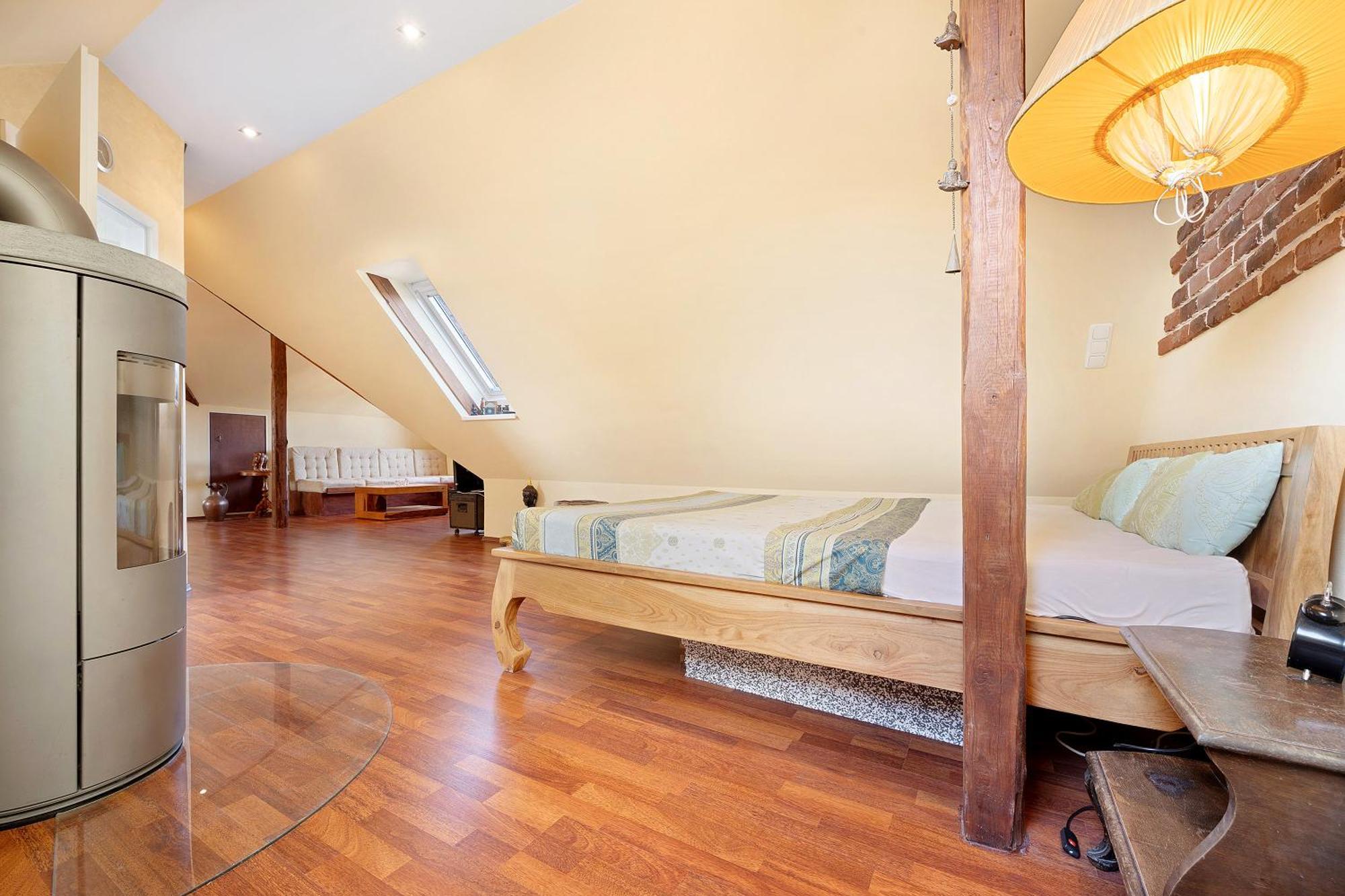 Dachgeschosswohnung Wohllebe * Hannover